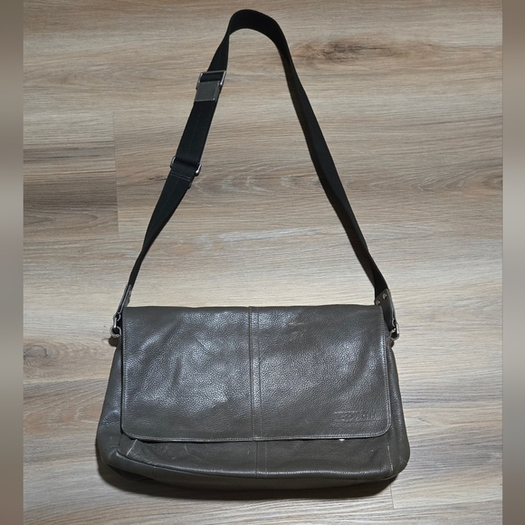 Coach Messenger Leather Gray Office Travel Bag - Picture 1 of 16